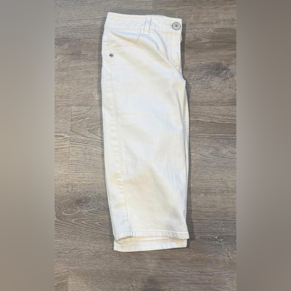 White Denim Capris